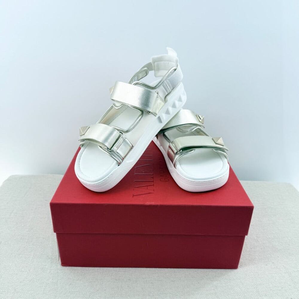 NWT Valentino Neoprene & Leather Stud Slingback Dad Sandals White Silver EU 40.5
